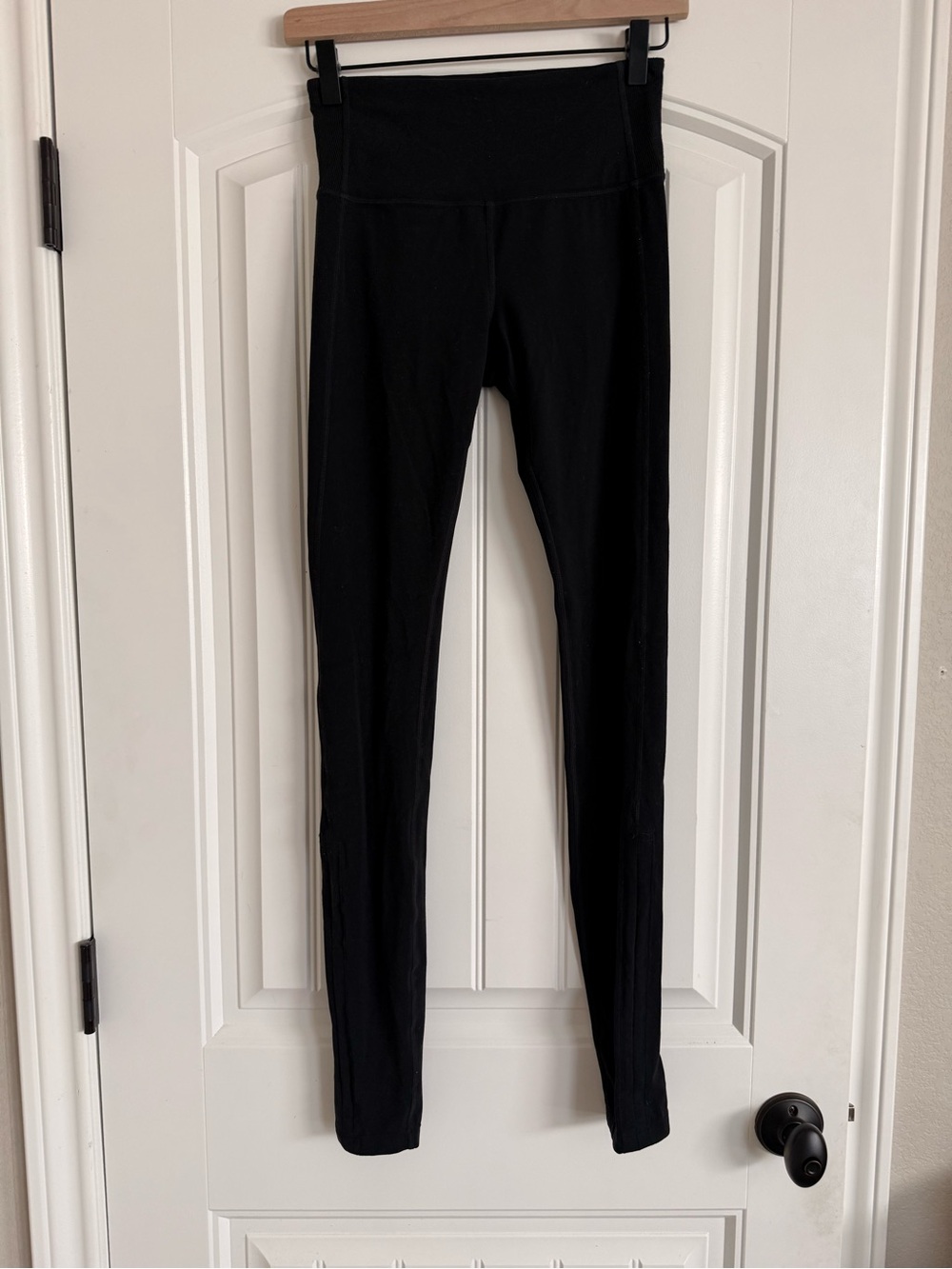Athleta Black XS Performance Leggings